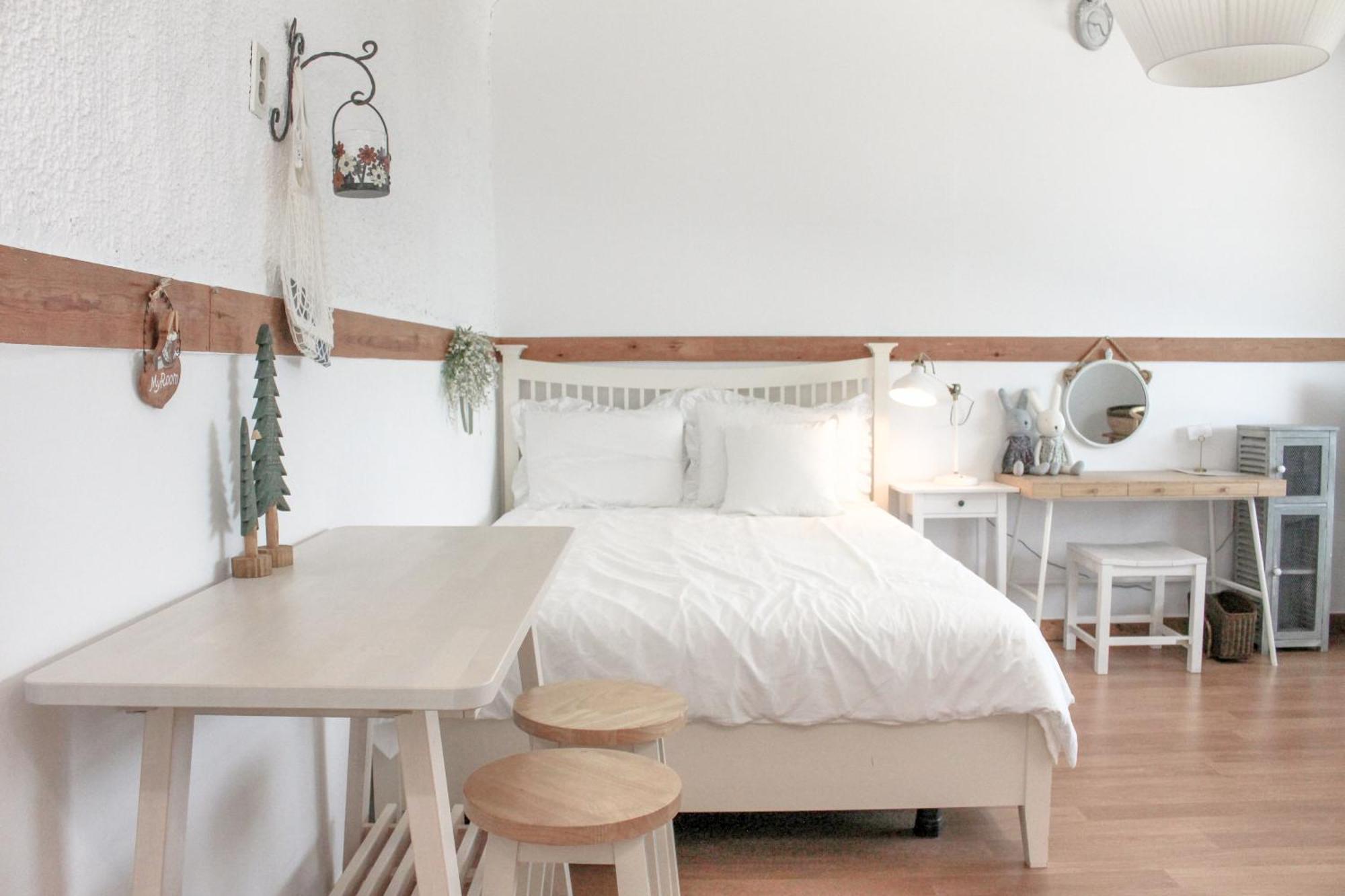Country House Exclamation Mark & Comma Namhae Extérieur photo