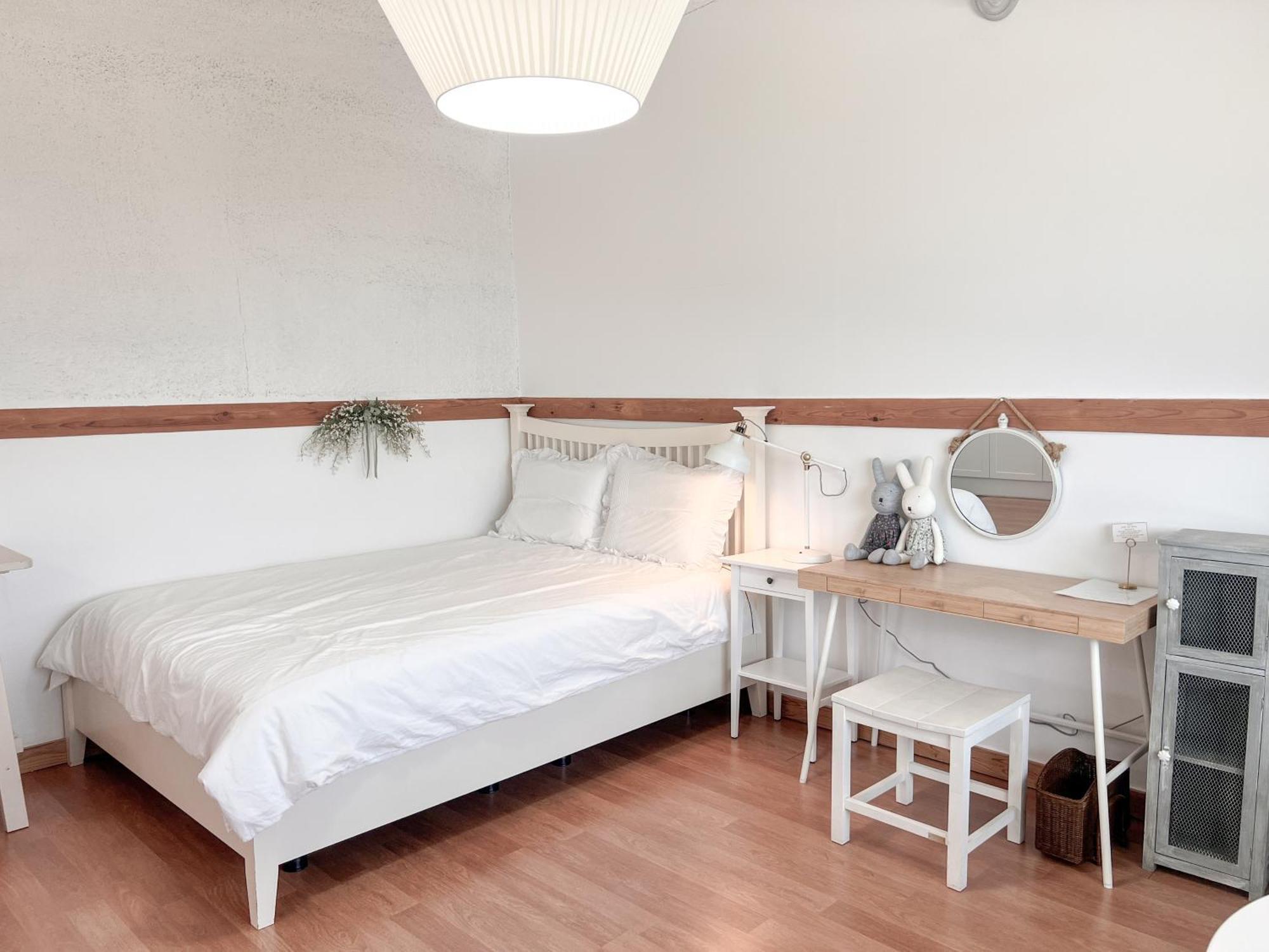 Country House Exclamation Mark & Comma Namhae Extérieur photo